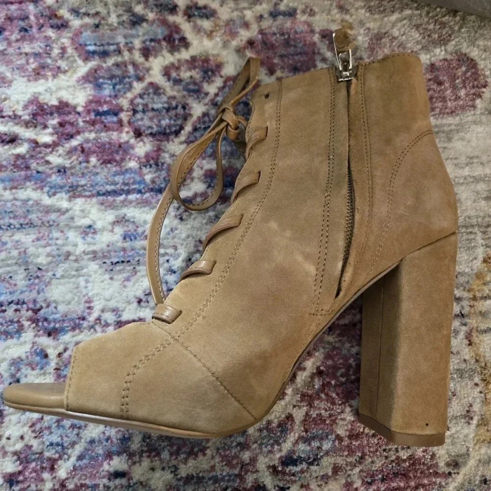 Sam Edelman | Tan Ankle Heelee Lace Up Peep Toe Booties Sz 5.5 - Picture 3 of 6